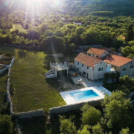 Apartamento Leptir *